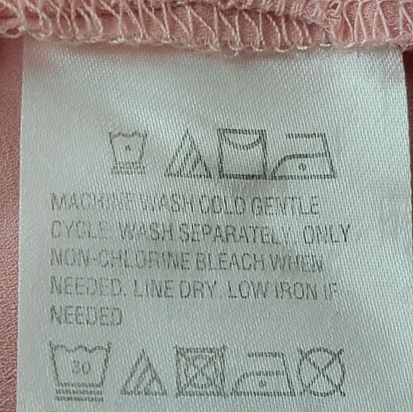 Joan Rivers long sleeve button down smocked plus size pink top size 2X - Picture 7 of 9